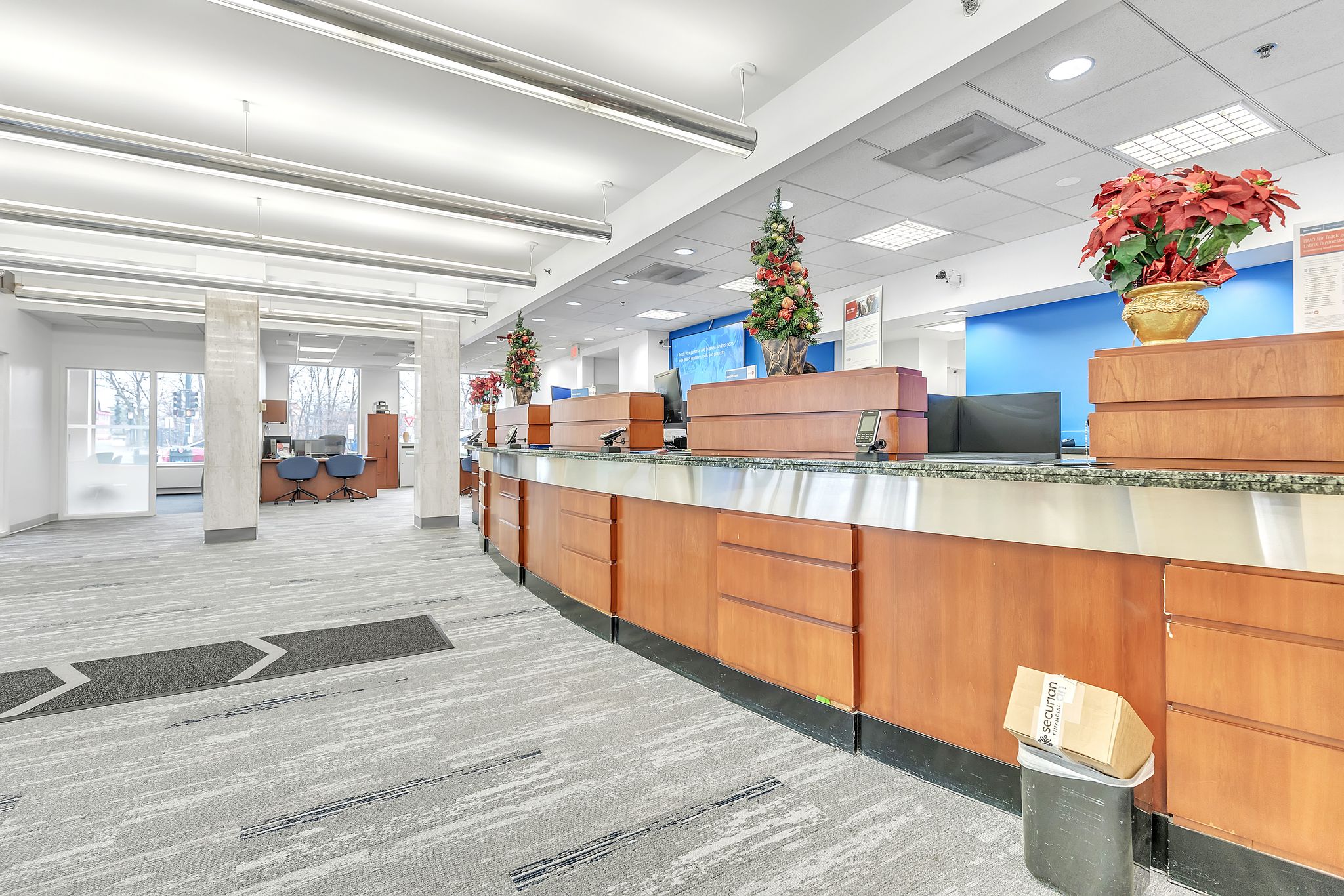BMO Winnetka - CREA Construction